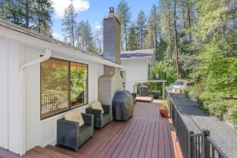 160 Hidden Valley Lane Rogue River OR 97537