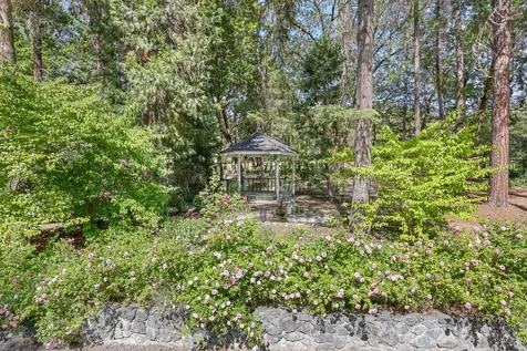 160 Hidden Valley Lane Rogue River OR 97537