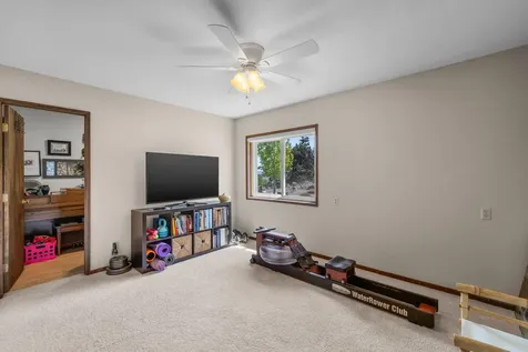 1776 NE Pheasant Lane Bend OR 97701