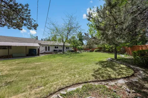 1776 NE Pheasant Lane Bend OR 97701