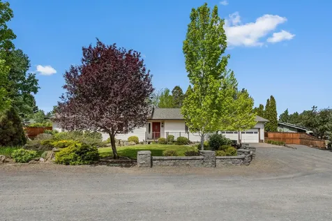 1776 NE Pheasant Lane Bend OR 97701