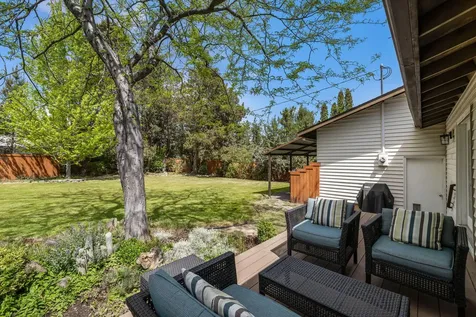 1776 NE Pheasant Lane Bend OR 97701