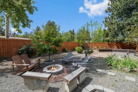 1776 NE Pheasant Lane Bend OR 97701