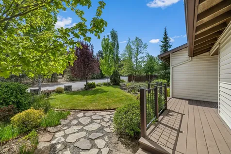1776 NE Pheasant Lane Bend OR 97701