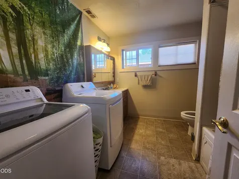 1035 Applewood Street Klamath Falls OR 97603