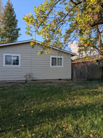 1035 Applewood Street Klamath Falls OR 97603