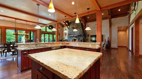 1030 Anglers Place Shady Cove OR 97539