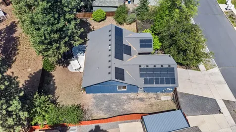 61039 Honkers Lane Bend OR 97702