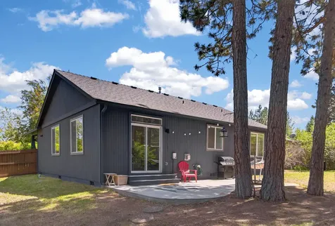 61039 Honkers Lane Bend OR 97702