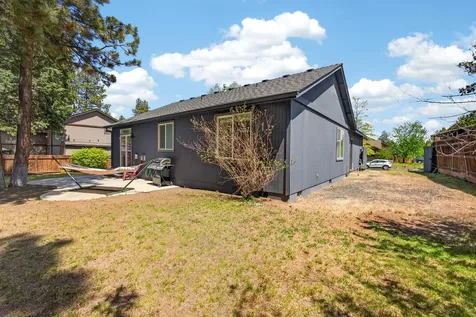 61039 Honkers Lane Bend OR 97702