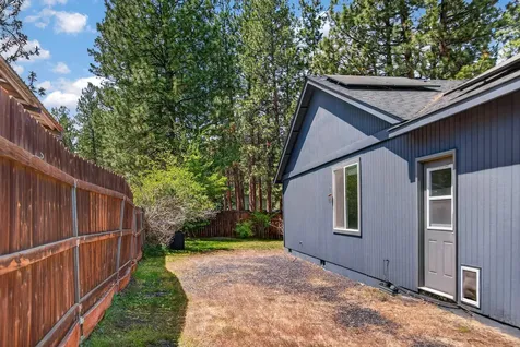 61039 Honkers Lane Bend OR 97702