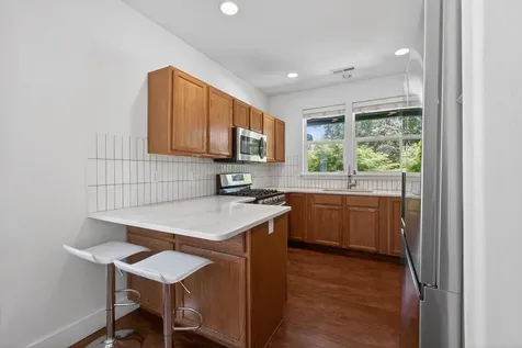 61039 Honkers Lane Bend OR 97702