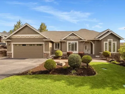 1747 Turnstone Road Redmond OR 97756