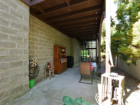 150 Castaline Place Shady Cove OR 97539