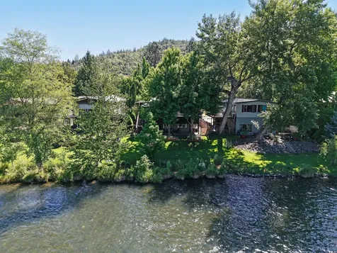 150 Castaline Place Shady Cove OR 97539