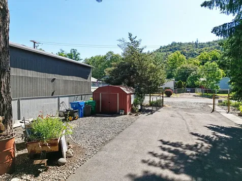 150 Castaline Place Shady Cove OR 97539