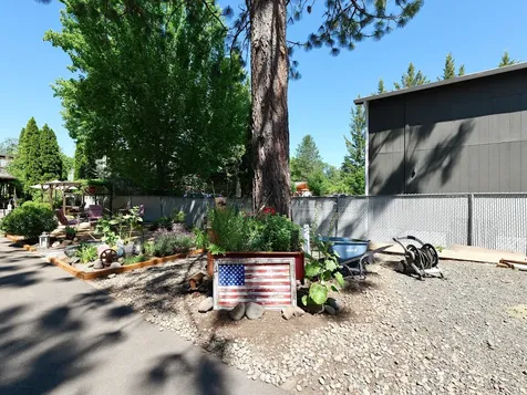 150 Castaline Place Shady Cove OR 97539
