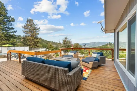 4855 Pioneer Road Medford OR 97501