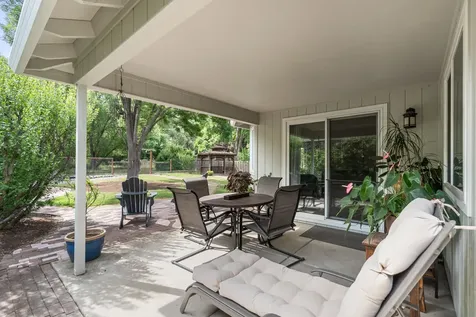 184 Meadow View Drive Phoenix OR 97535