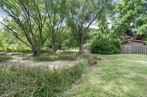 184 Meadow View Drive Phoenix OR 97535