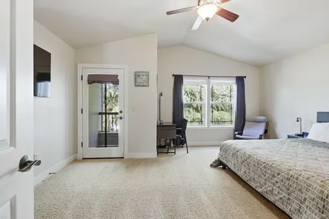 692 SE Vine Maple Lane Grants Pass OR 97527