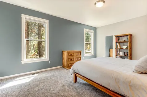 19479 W Campbell Road Bend OR 97702