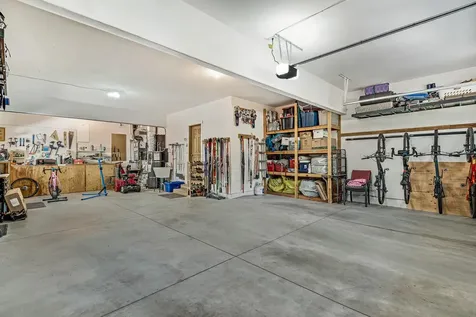 19479 W Campbell Road Bend OR 97702