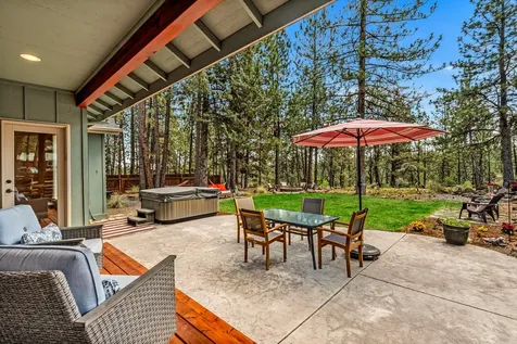 19479 W Campbell Road Bend OR 97702