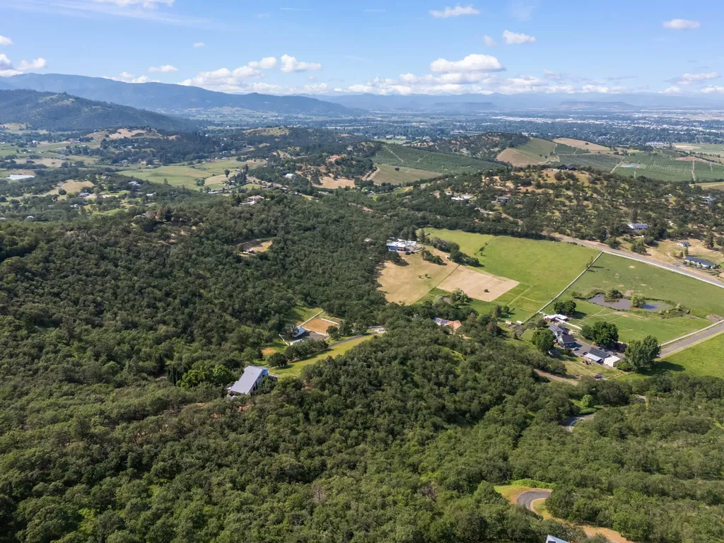 Pioneer Road Medford OR 97501