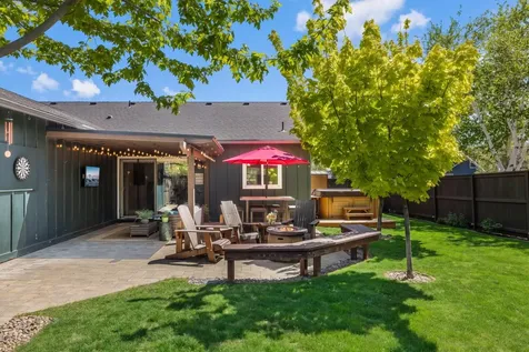 61219 Fairfield Drive Bend OR 97702