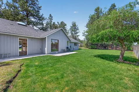 60866 Brosterhous Road Bend OR 97702