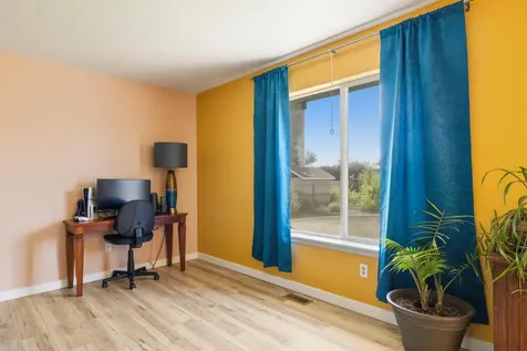 5528 American Avenue Klamath Falls OR 97603