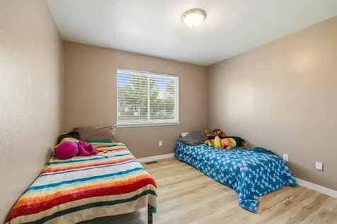 5528 American Avenue Klamath Falls OR 97603