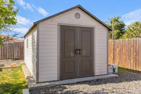 5528 American Avenue Klamath Falls OR 97603