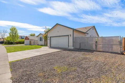 5528 American Avenue Klamath Falls OR 97603
