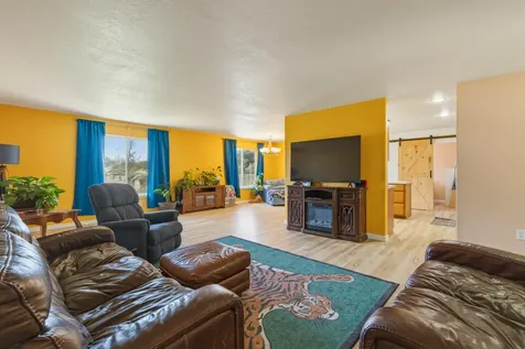 5528 American Avenue Klamath Falls OR 97603