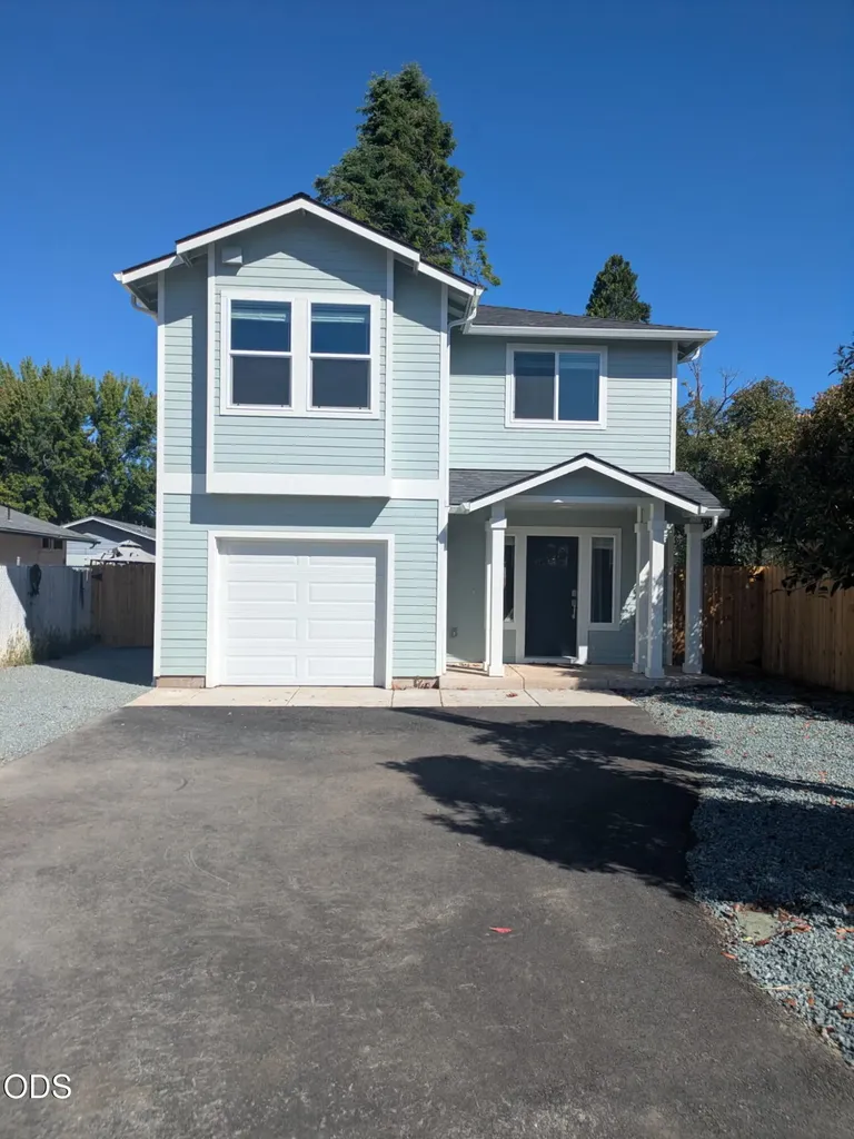 613 St Thomas Lane Eagle Point OR 97524