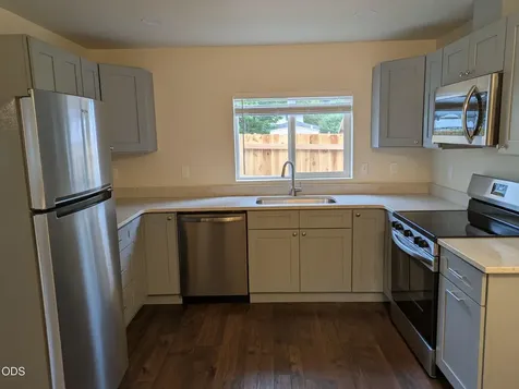 613 St Thomas Lane Eagle Point OR 97524
