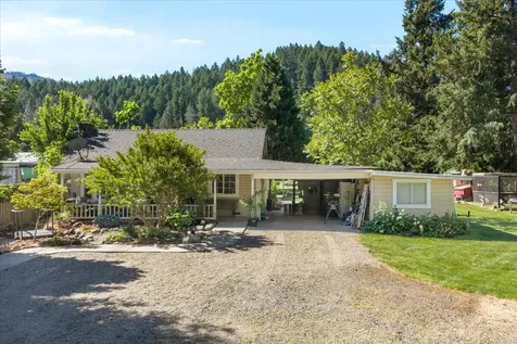 6589 Rogue River Highway Grants Pass OR 97527
