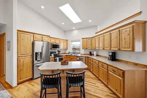 2902 NE Pinnacle Place Bend OR 97701