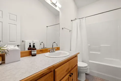 2902 NE Pinnacle Place Bend OR 97701