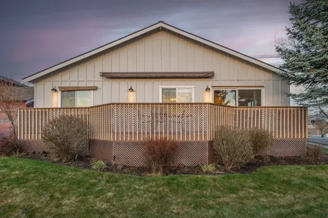 2902 NE Pinnacle Place Bend OR 97701