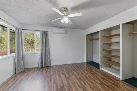 1033 Plumtree Lane Grants Pass OR 97526
