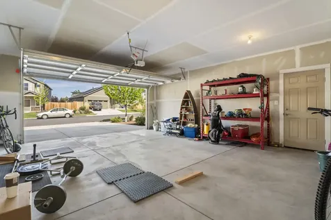4176 SW 34th Street Redmond OR 97756
