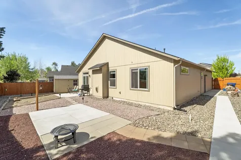 4176 SW 34th Street Redmond OR 97756