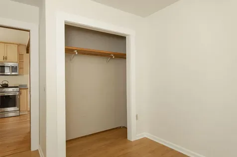 383 N 5th Avenue Gold Hill OR 97525