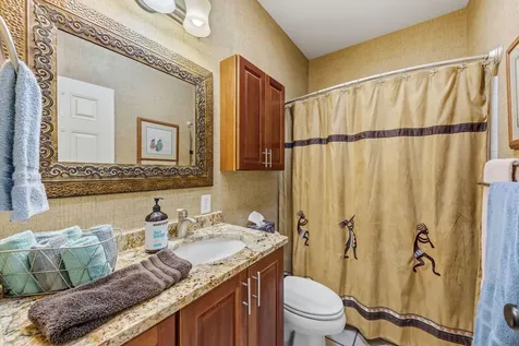 158 Rockingham Circle Eagle Point OR 97524