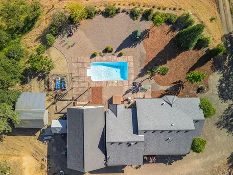 158 Rockingham Circle Eagle Point OR 97524