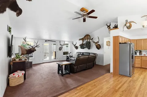 905 NW Regent Drive Grants Pass OR 97526