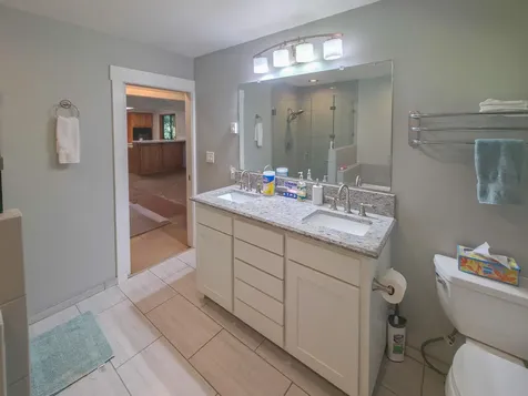 1570 Sleepy Hollow Loop Grants Pass OR 97527